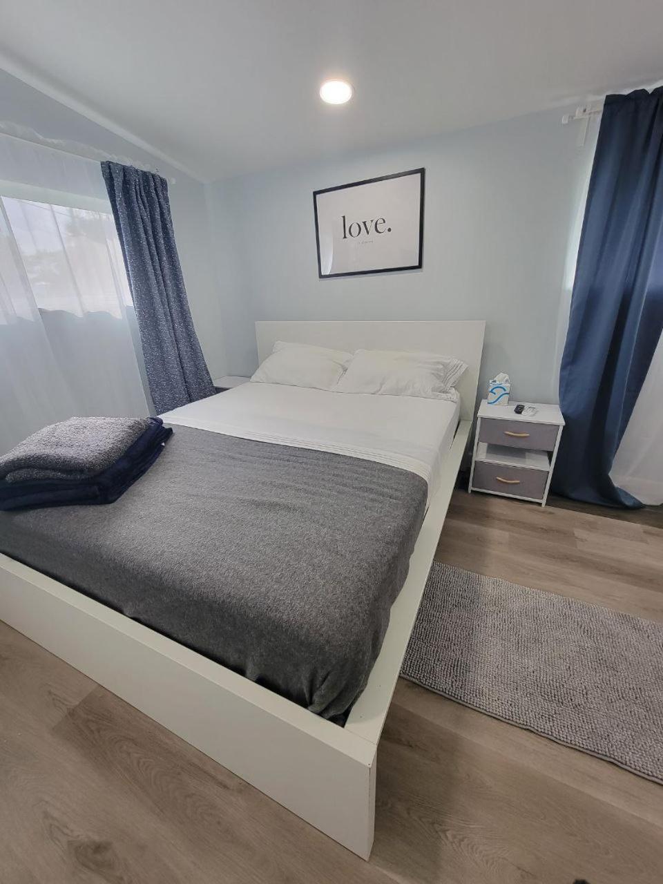 Apartamento Work, Rest And Play: Wifi, Tv And Backyard Bliss North Miami Beach Exterior foto