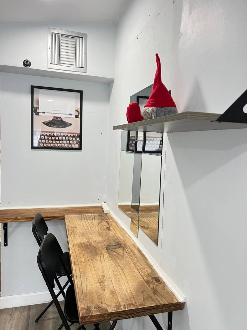 Apartamento Work, Rest And Play: Wifi, Tv And Backyard Bliss North Miami Beach Exterior foto