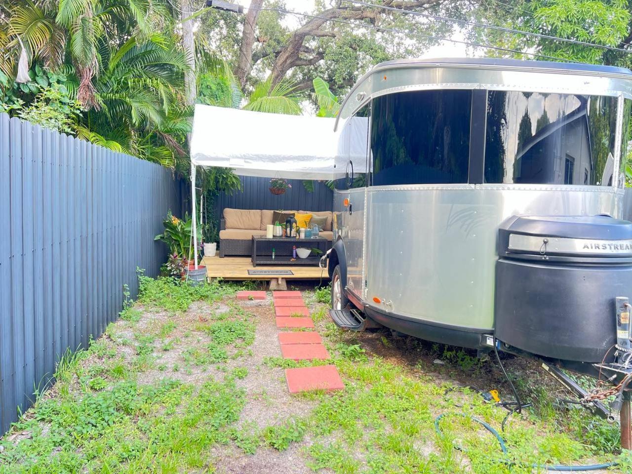 Apartamento Work, Rest And Play: Wifi, Tv And Backyard Bliss North Miami Beach Exterior foto